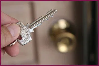 Jamesburg NJ Locksmith Store Jamesburg, NJ 732-548-2340 - 14-unlock-door